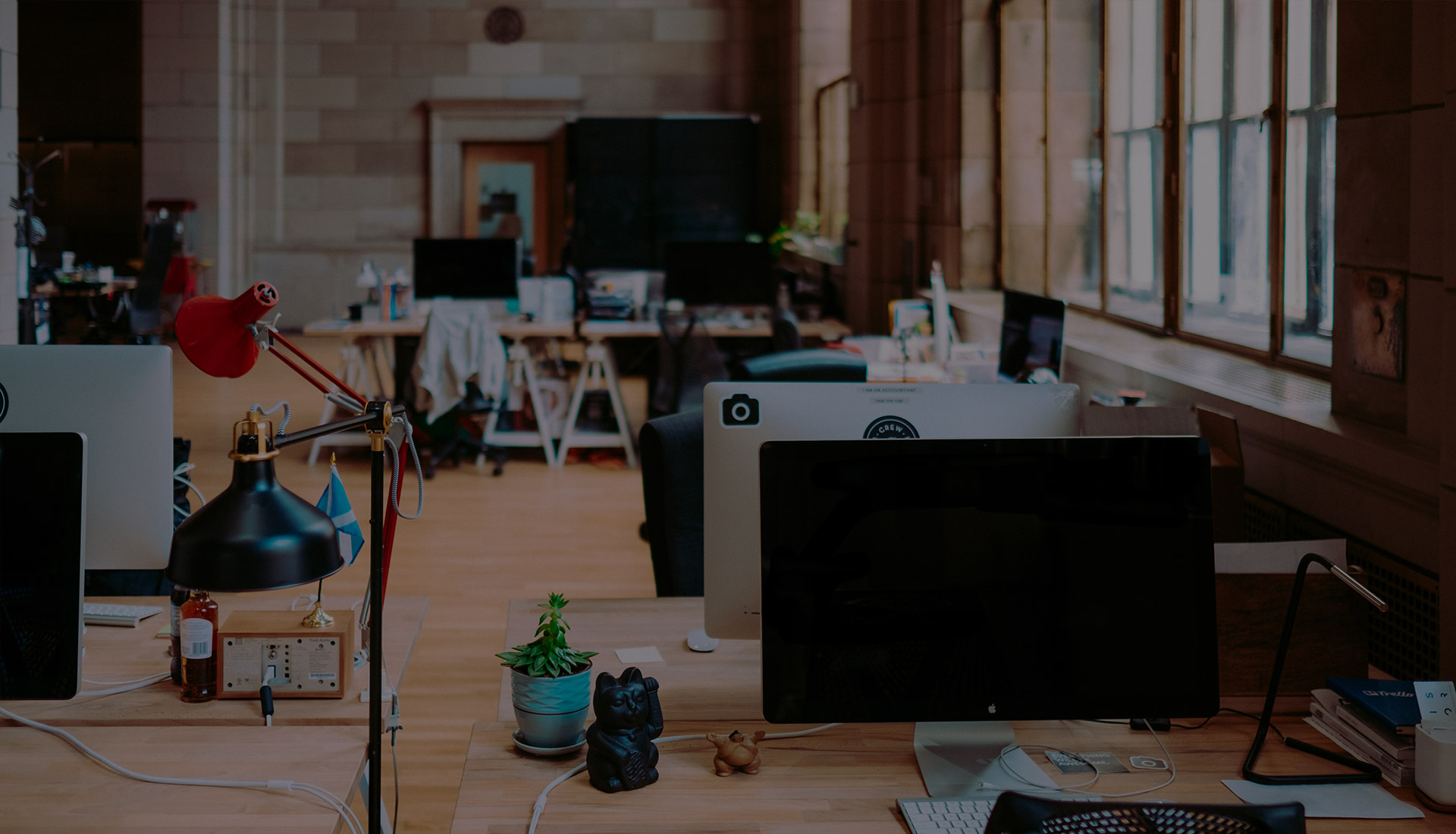 Fejlessze vállalkozását a WebPot CMS segítségével, ahol mesterien ötvözzük a digitális világot önhöz!  Web dizájn/fejlesztés, Ubuntu szerver beállítás, SEO varázslat, Email szolgáltatások. Válasszon minket, mert mi vagyunk az online sikerek építőmesterei.